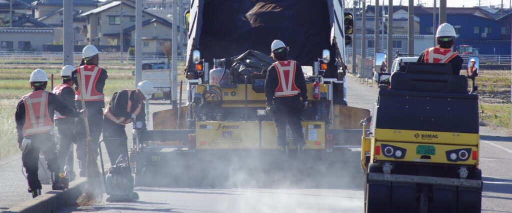 Web×動画×SNS活用で成功｜建設業専門のホームページ制作ならBCプランニング